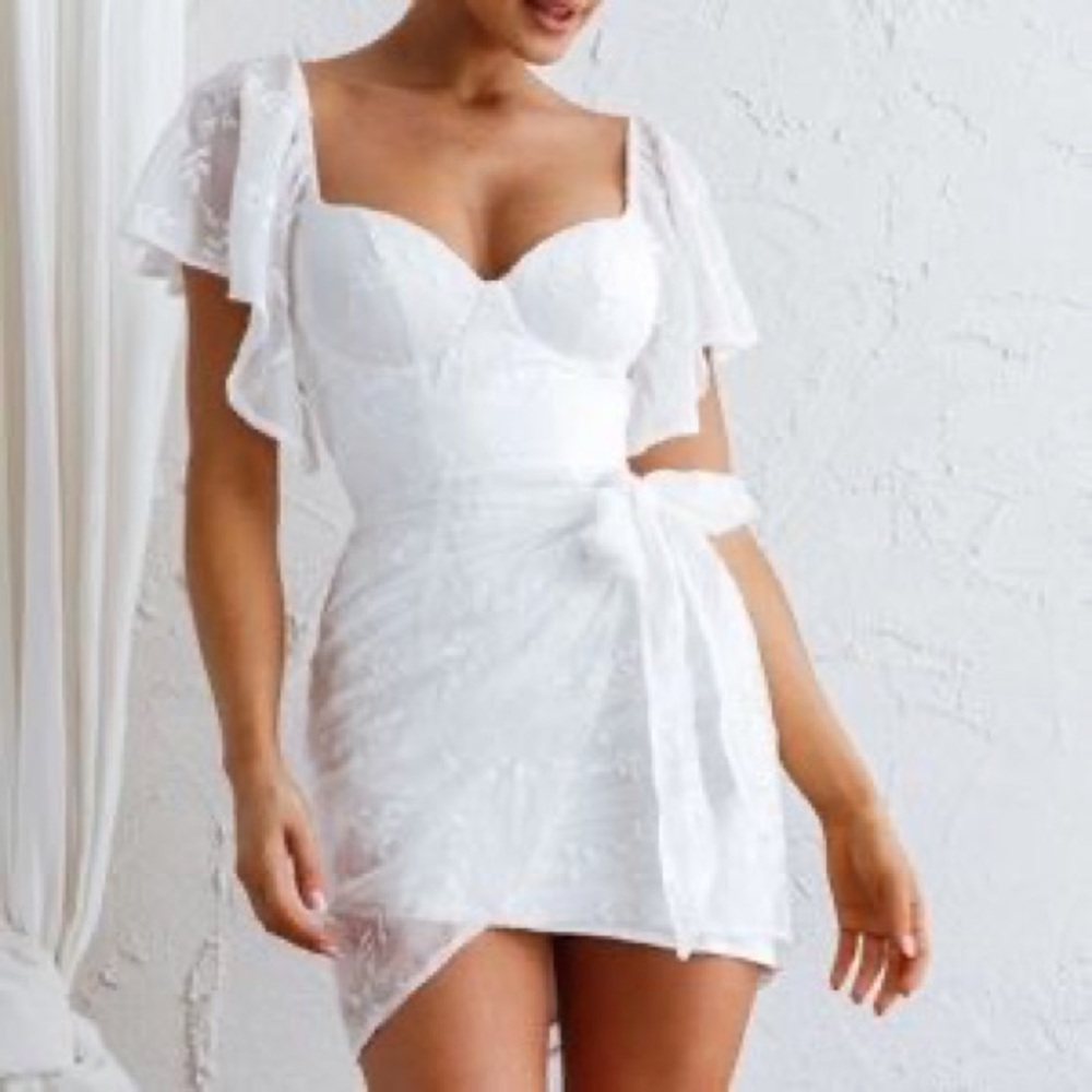 SELFIE LESLIE White Lace Mini Dress